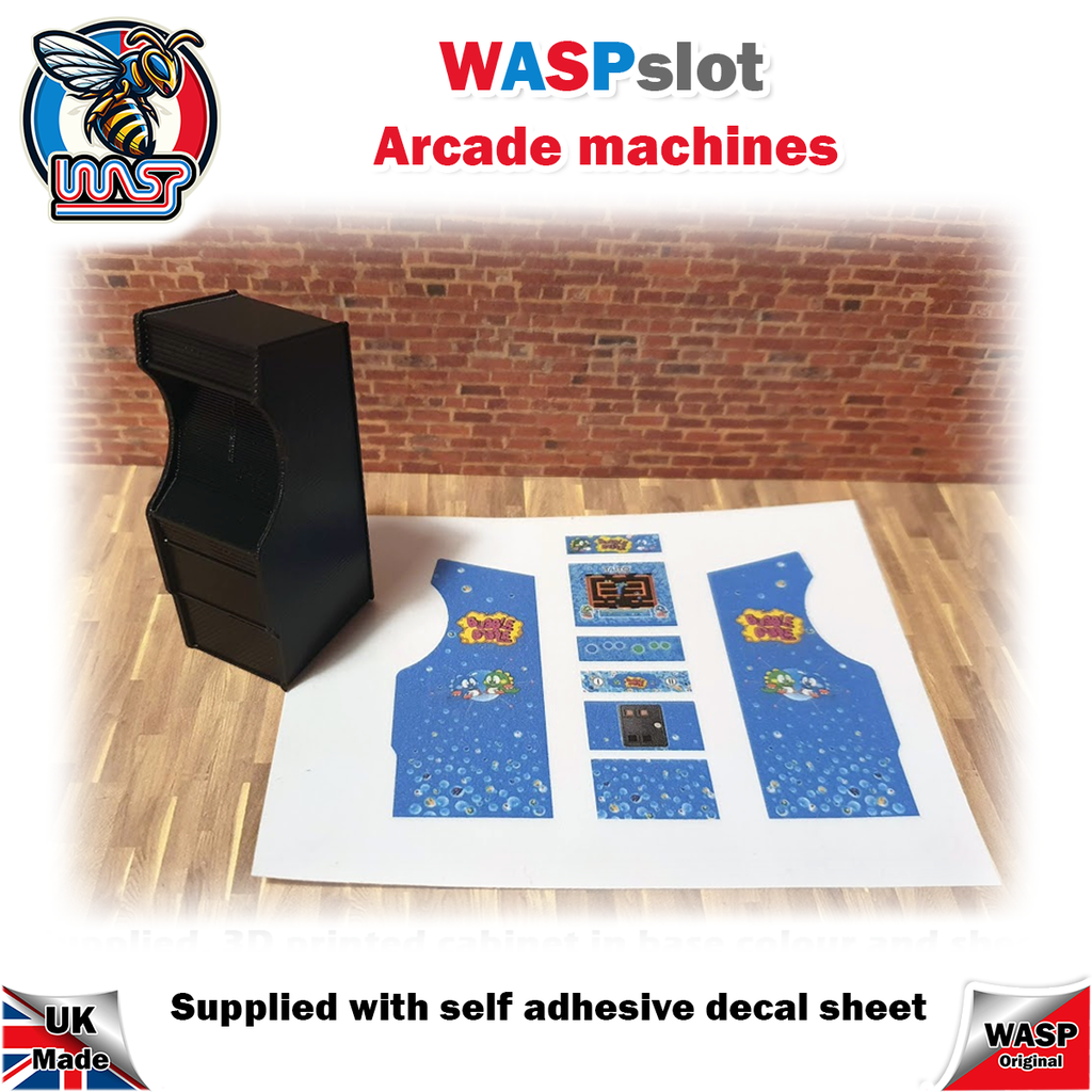 Arcade machines & figures