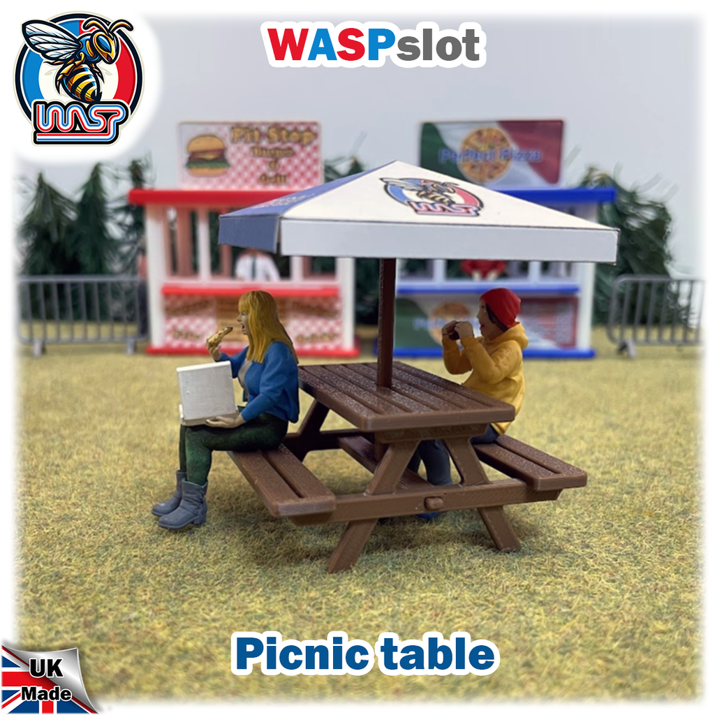 Picnic table & umbrella