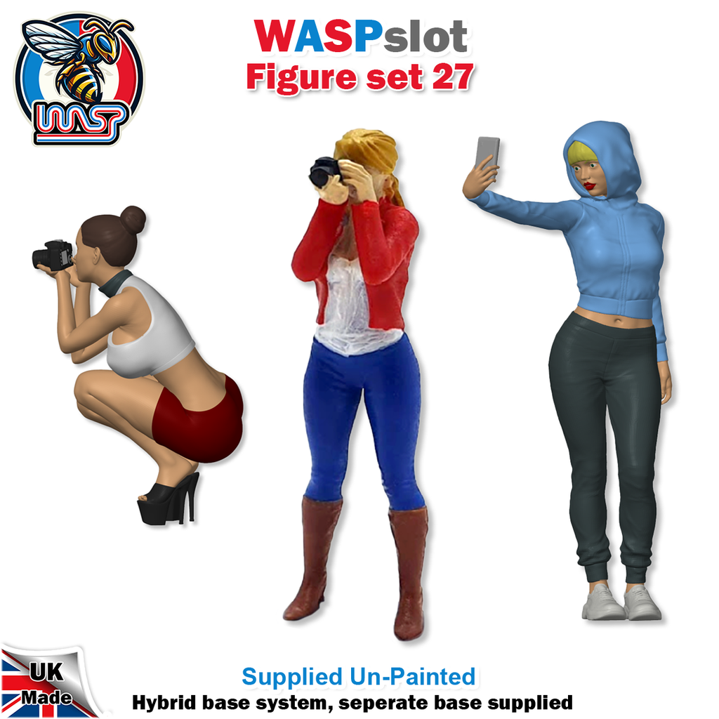 Figure Set 27 -  Ladies with cameras