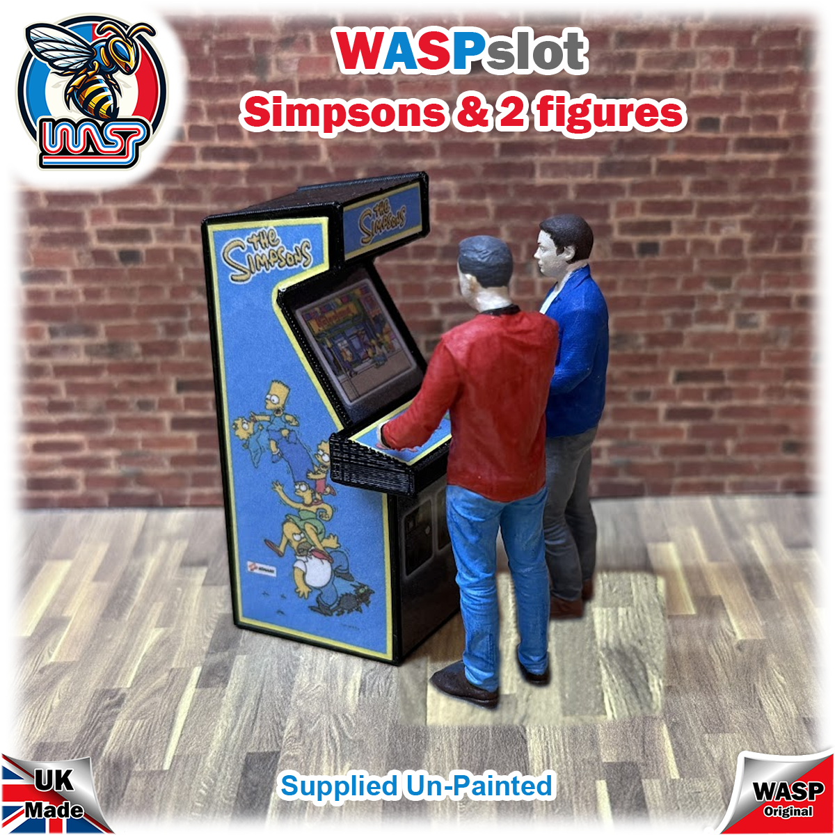 Arcade machines & figures